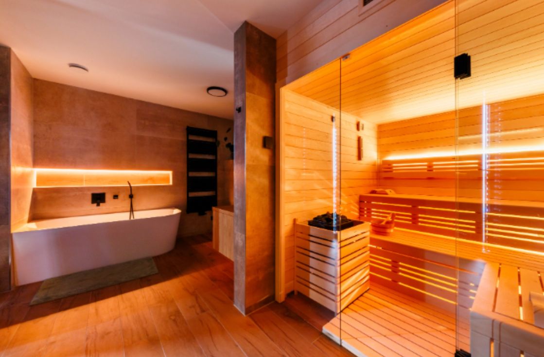 Fínska sauna na mieru – keď sa wellness prispôsobí vášmu domovu, nie naopak
